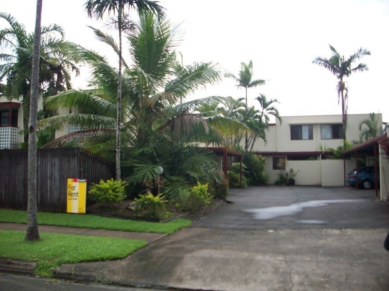 4/4 Maytown Close, Manoora QLD 4870