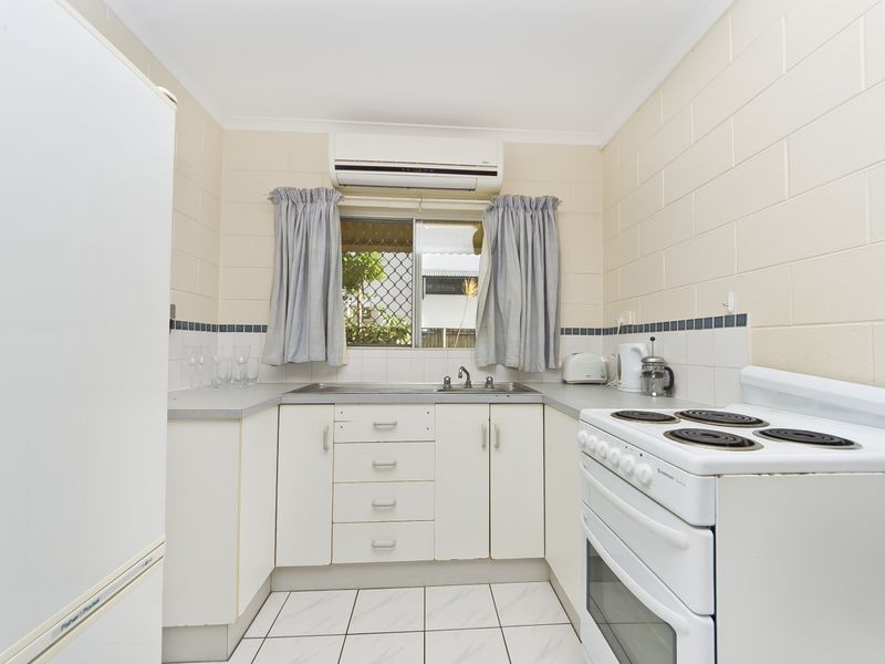 2/374 Severin Street, Parramatta Park QLD 4870