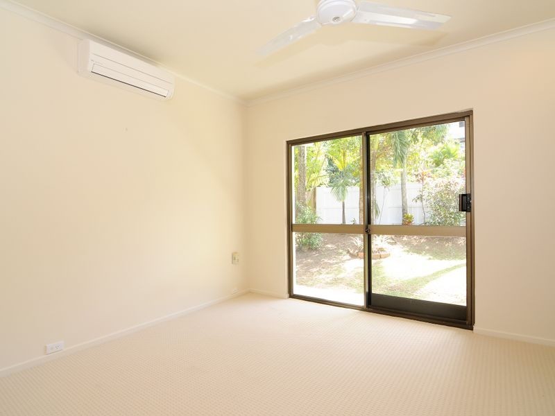 27 Hutchinson Street, Edge Hill QLD 4870