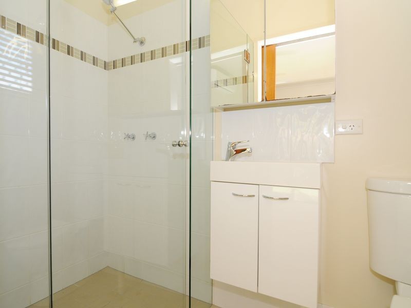 27 Hutchinson Street, Edge Hill QLD 4870