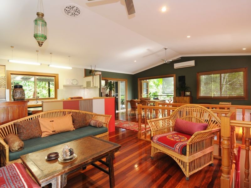 2 Jagera Close, Kamerunga QLD 4870