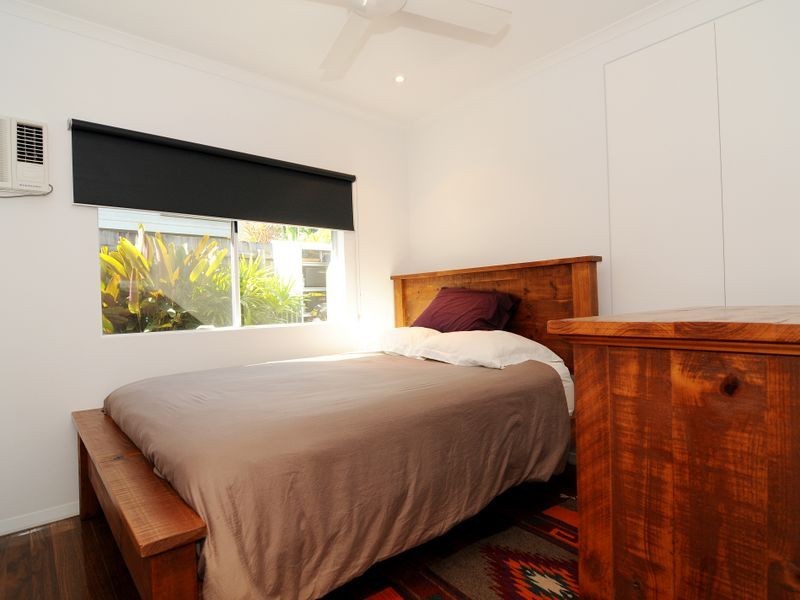 166 Jensen Street, Edge Hill QLD 4870