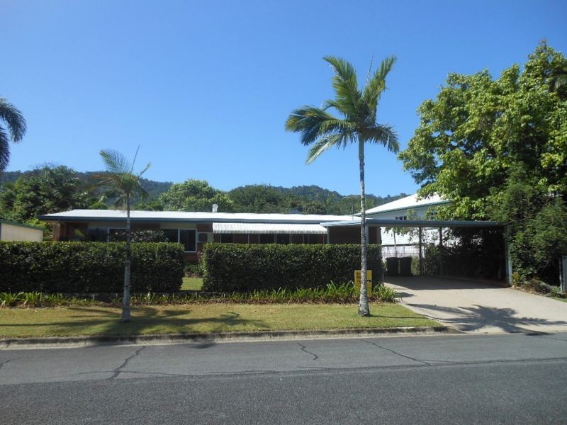 36 Purbeck Place, Edge Hill QLD 4870