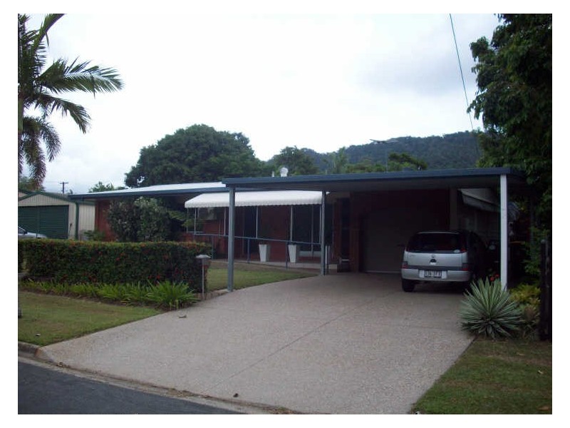 36 Purbeck Place, Edge Hill QLD 4870