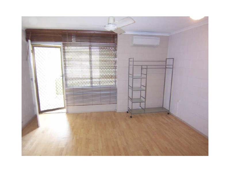 1/322 Pease Street, Edge Hill QLD 4870