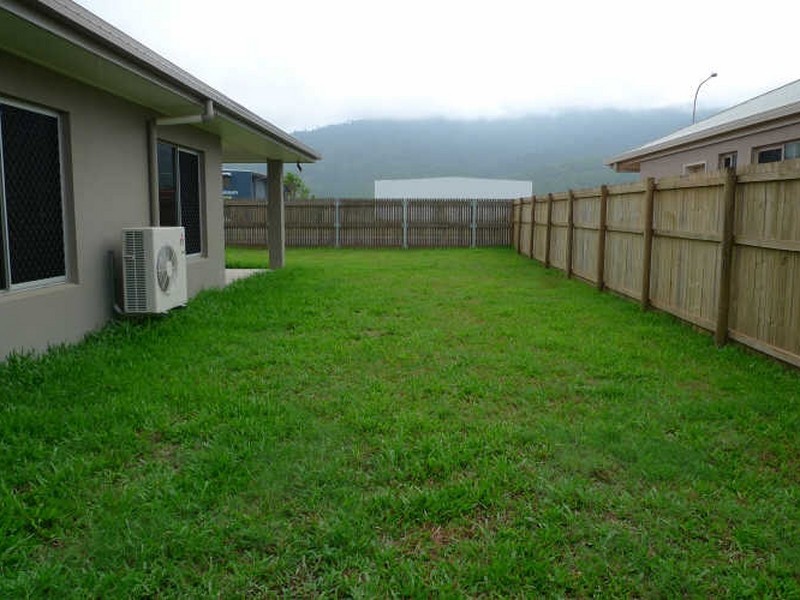 21 Hetherton Street, Smithfield QLD 4878