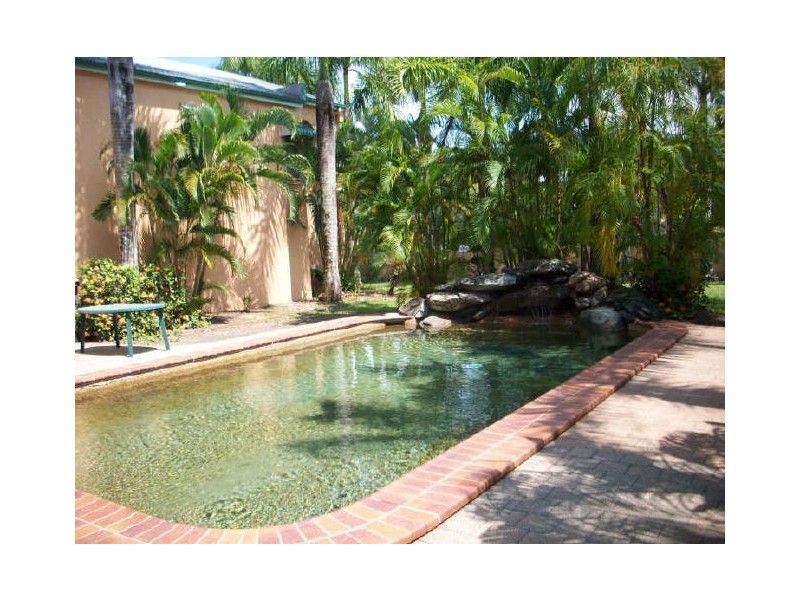 6/21 Springfield Crescent, Manoora QLD 4870