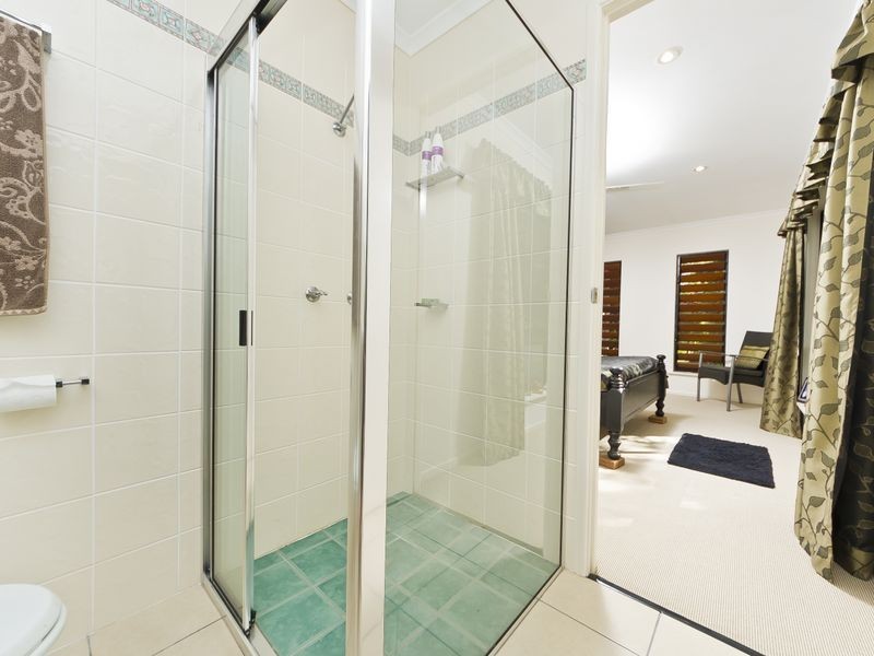1302 Pine Creek Road, Cairns QLD 4870