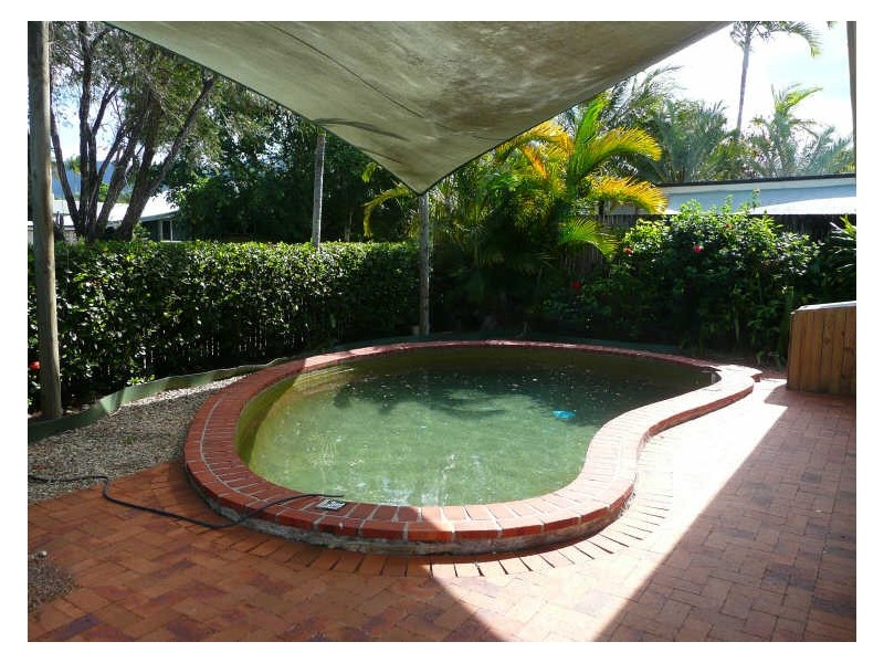 8/165 Mayers Street, Manunda QLD 4870