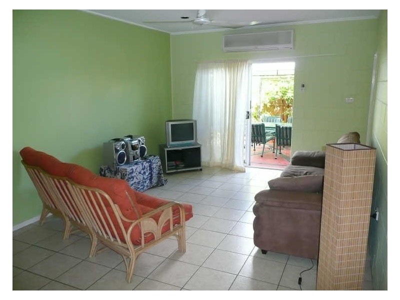 8/165 Mayers Street, Manunda QLD 4870