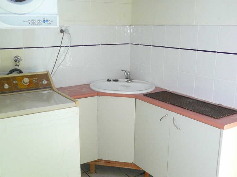 8/165 Mayers Street, Manunda QLD 4870