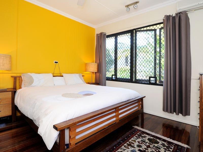 90 Hoare Street, Manunda QLD 4870