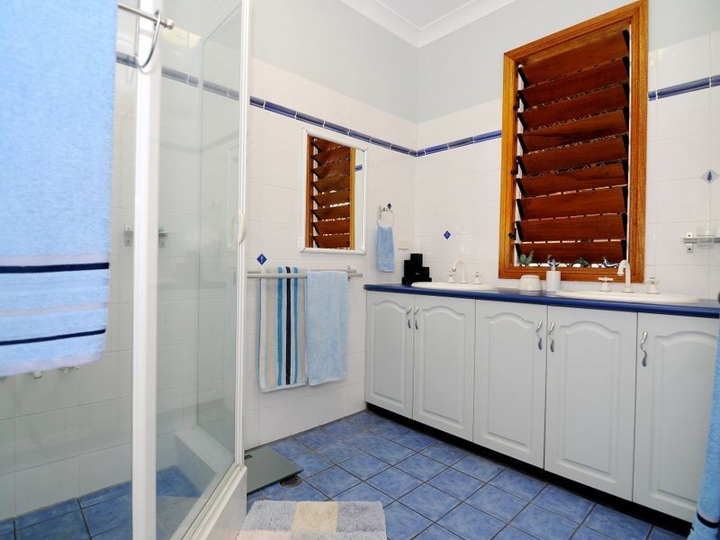 90 Hoare Street, Manunda QLD 4870