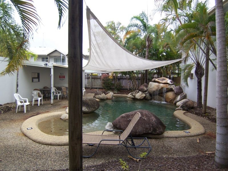 4/13-15 Behan Street, Manunda QLD 4870