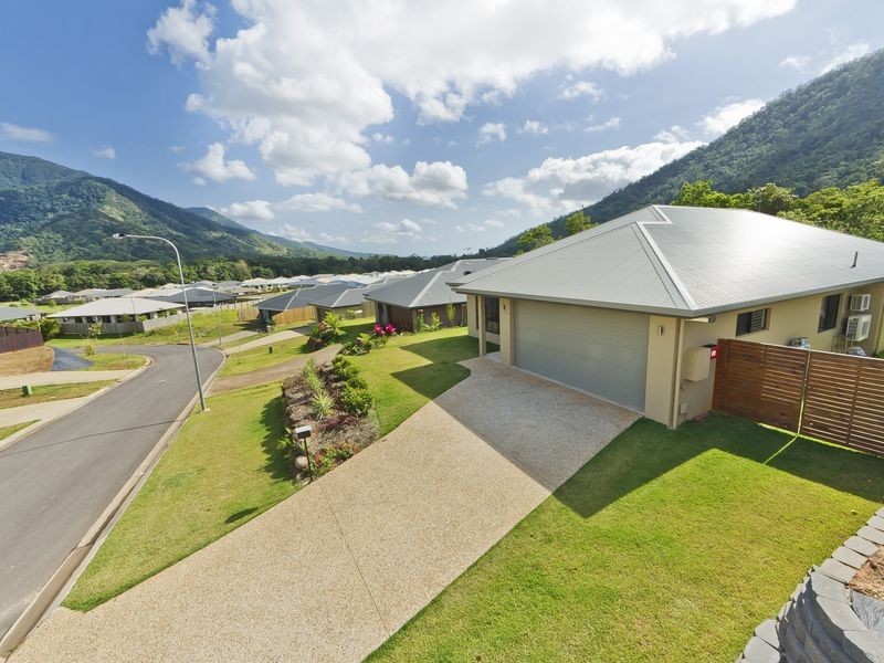 11 Willoughby Close, Redlynch QLD 4870