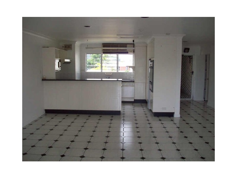 13/161 The Esplanade, Cairns QLD 4870