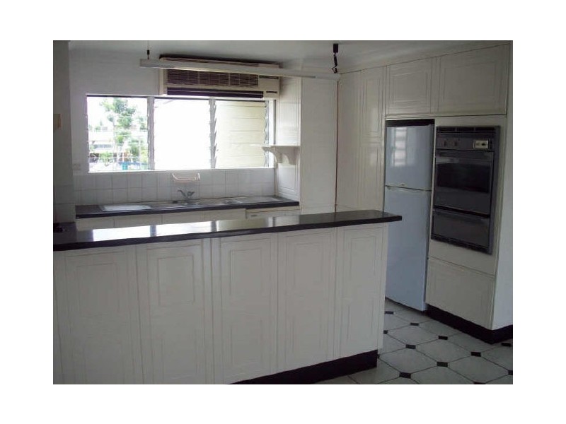 13/161 The Esplanade, Cairns QLD 4870