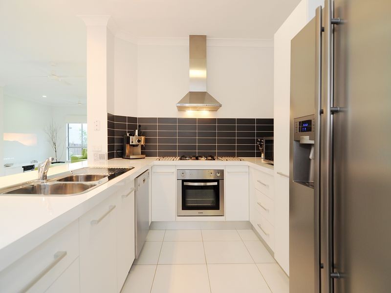 36 Greendale Close, Brinsmead QLD 4870