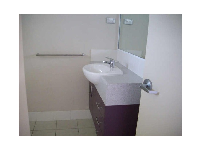 12/195 Sheridan Street, Cairns North QLD 4870