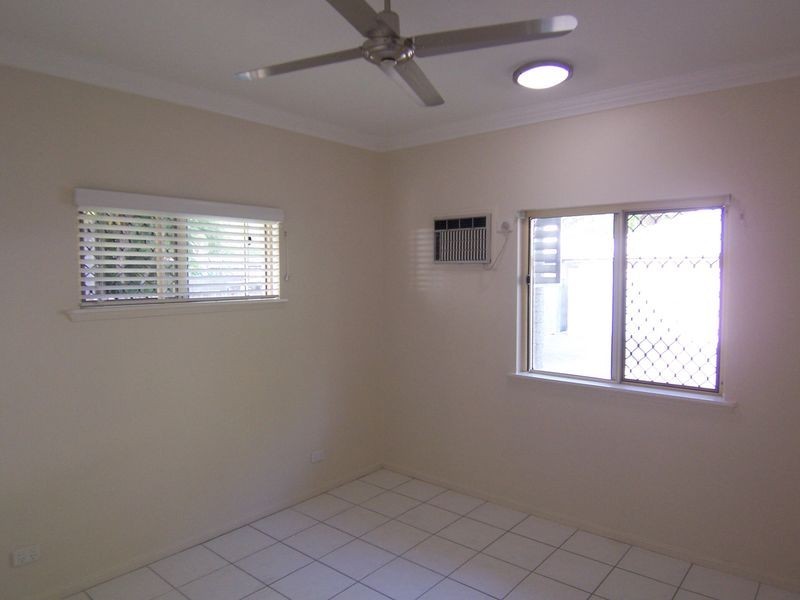 1/41 Sims Esplanade, Yorkeys Knob QLD 4878