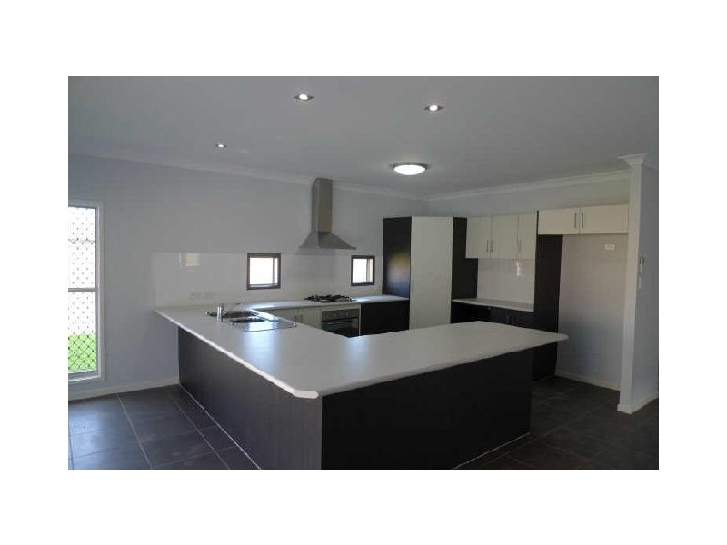 21 Ashwood Court, Smithfield QLD 4878