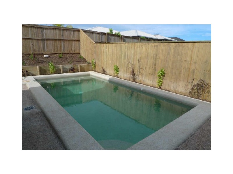 21 Ashwood Court, Smithfield QLD 4878