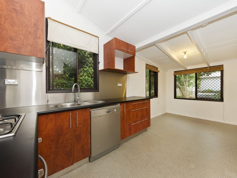 173 Kamerunga Road, Freshwater QLD 4870