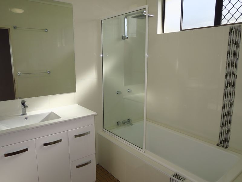 17 Gardiner Close, Brinsmead QLD 4870