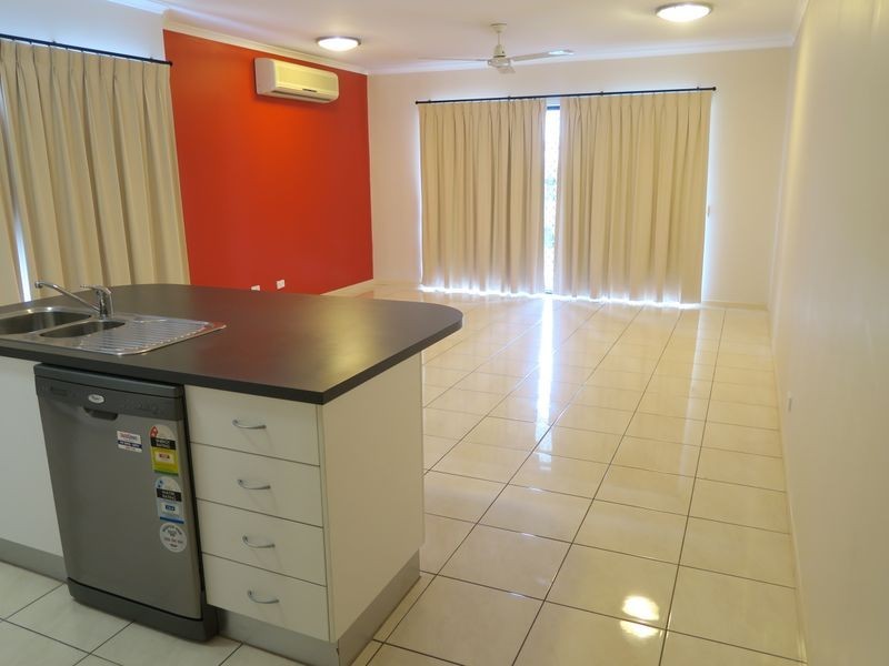2/157 Martyn Street, Manunda QLD 4870