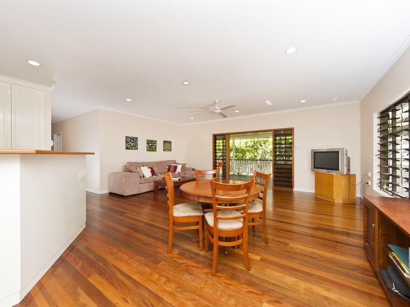 16A Arizona Crescent, White Rock QLD 4868