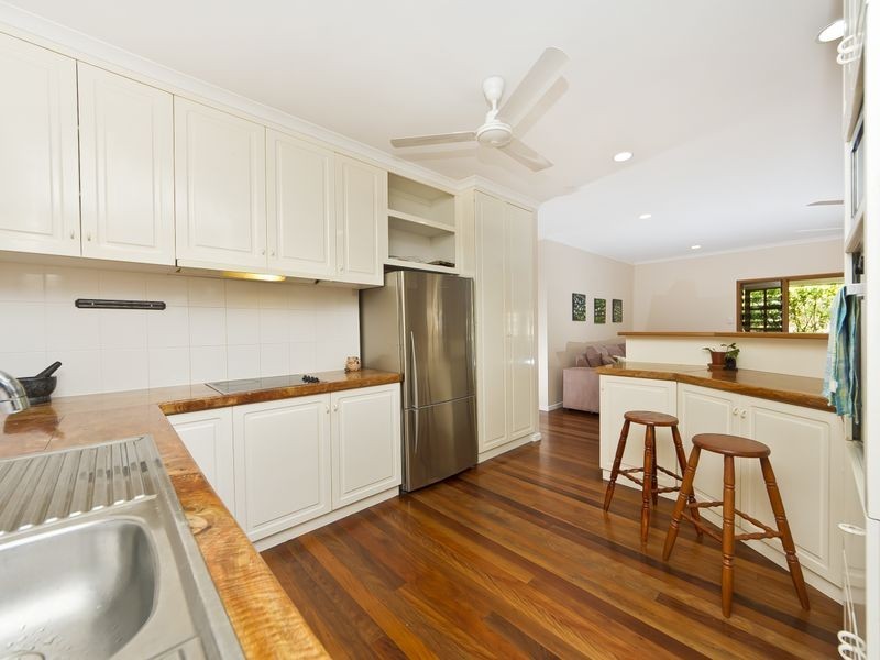 16A Arizona Crescent, White Rock QLD 4868