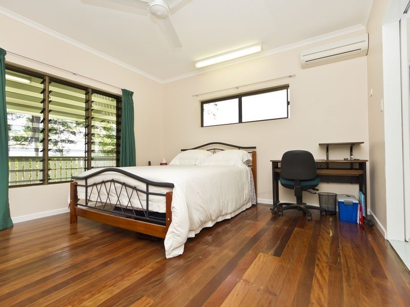 16A Arizona Crescent, White Rock QLD 4868