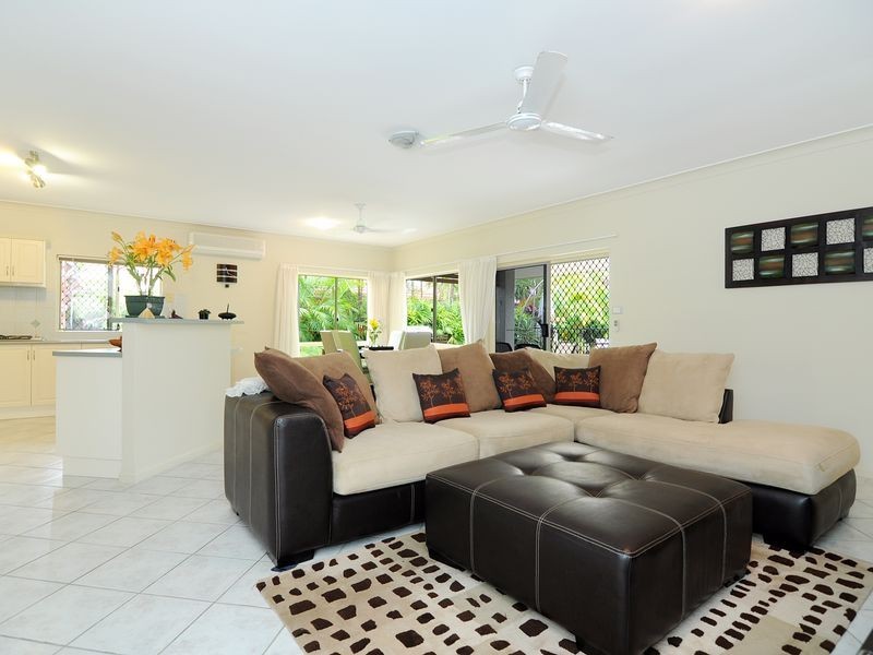 8 Kipling Street, Brinsmead QLD 4870
