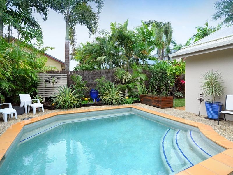 8 Kipling Street, Brinsmead QLD 4870