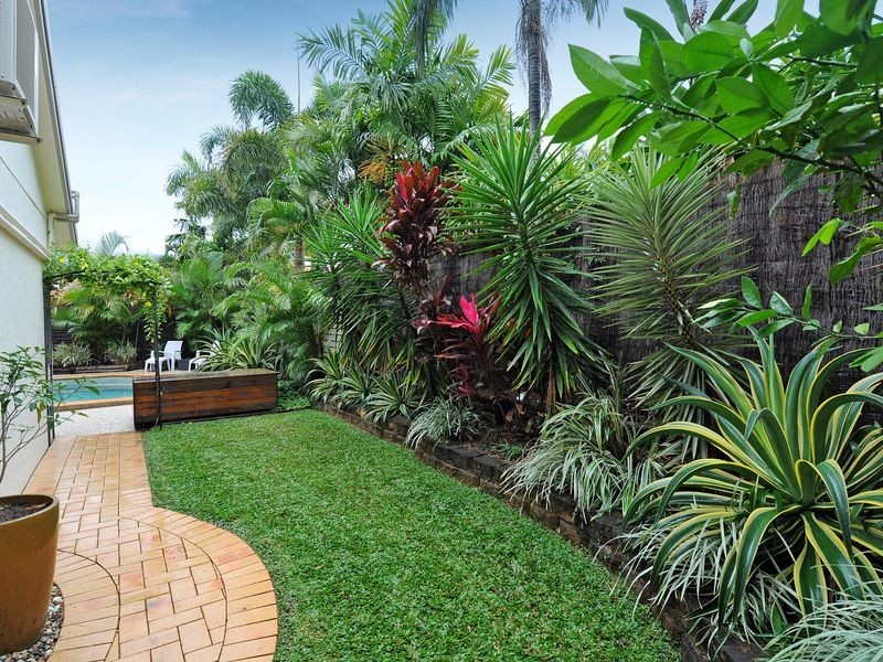 8 Kipling Street, Brinsmead QLD 4870