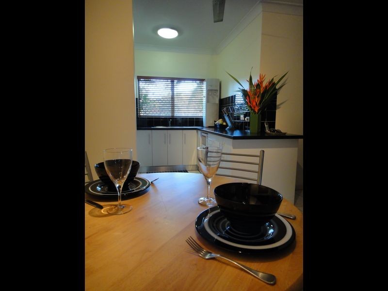 2/19 Grantala Street, Manoora QLD 4870