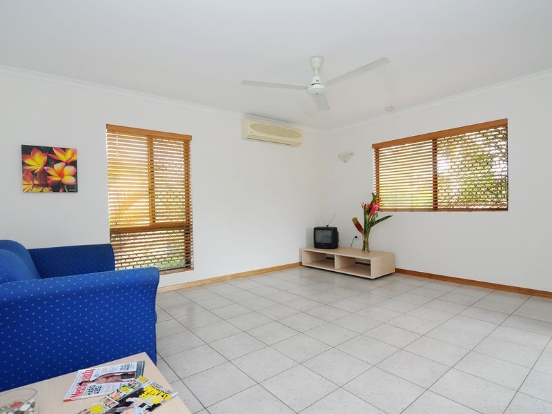 8/18 Jensen Street, Manoora QLD 4870