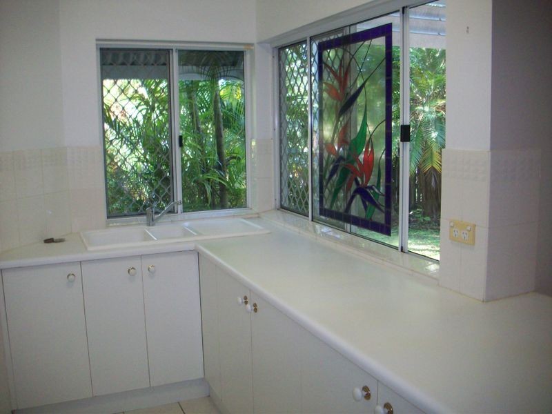 Manoora QLD 4870
