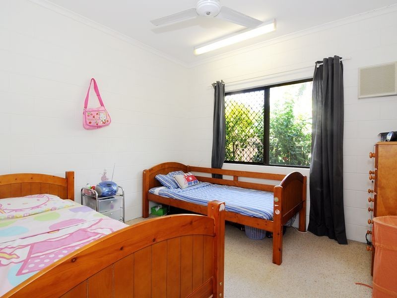 29 Slathiel Street, Brinsmead QLD 4870