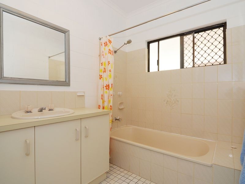 29 Slathiel Street, Brinsmead QLD 4870