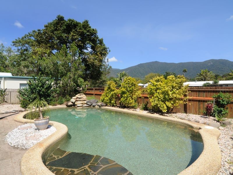 29 Slathiel Street, Brinsmead QLD 4870
