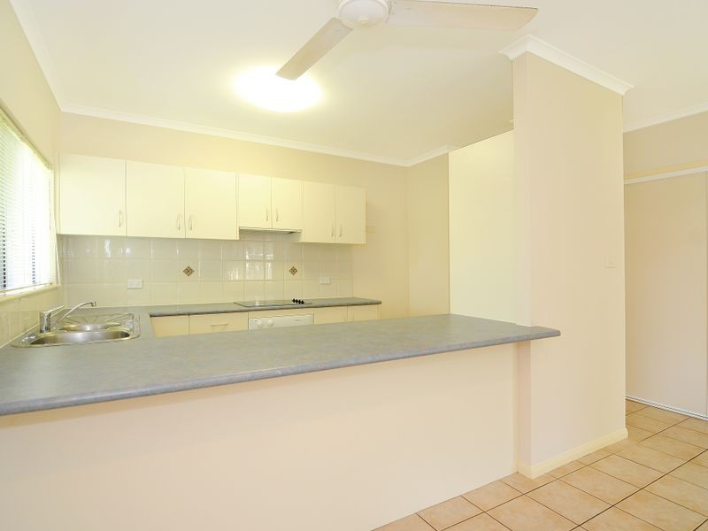 18 Opaline Close, Brinsmead QLD 4870