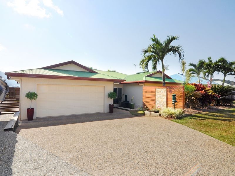 7 St Albans Close, Brinsmead QLD 4870