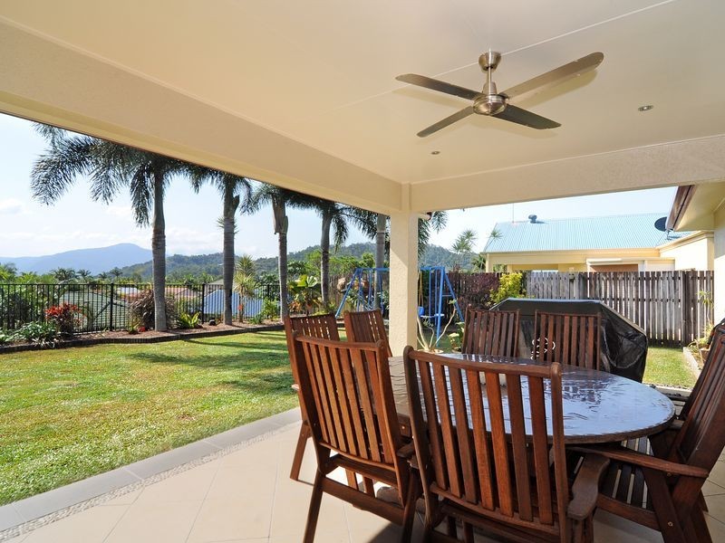 7 St Albans Close, Brinsmead QLD 4870