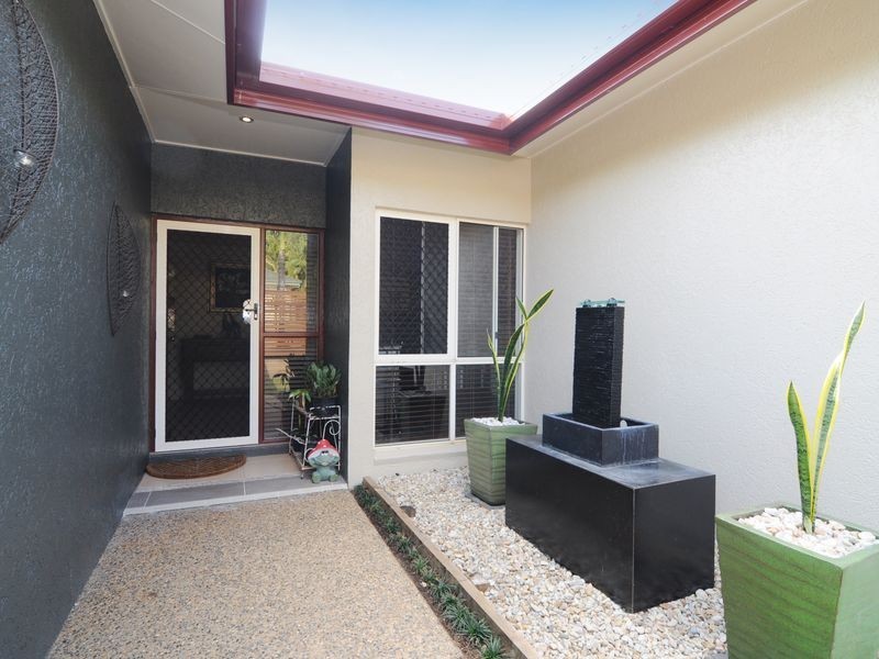 7 St Albans Close, Brinsmead QLD 4870