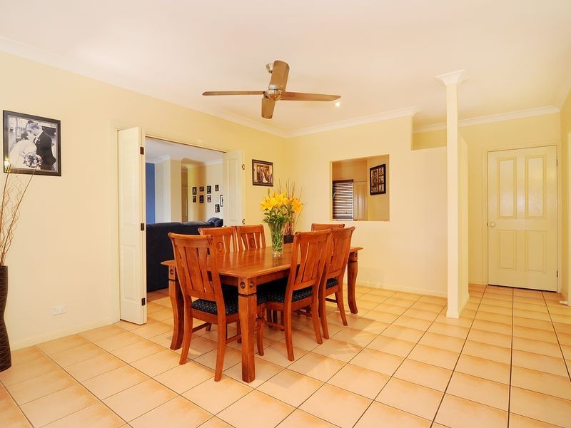 7 St Albans Close, Brinsmead QLD 4870