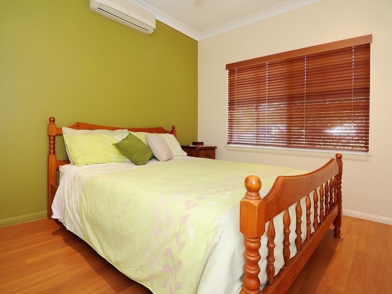 7 St Albans Close, Brinsmead QLD 4870