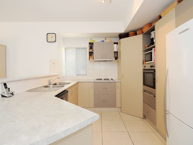 36 West Park Ridge Drive, Brinsmead QLD 4870