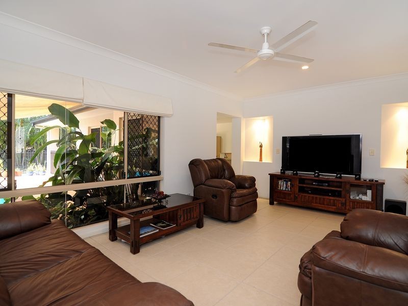 36 West Park Ridge Drive, Brinsmead QLD 4870