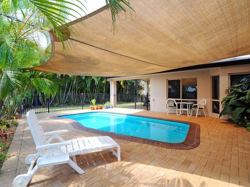 36 West Park Ridge Drive, Brinsmead QLD 4870